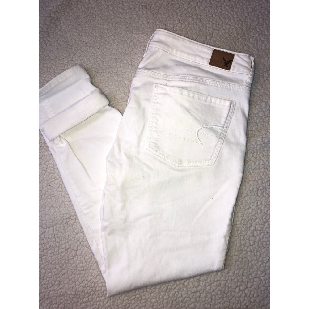 America Eagle white straight leg jeans